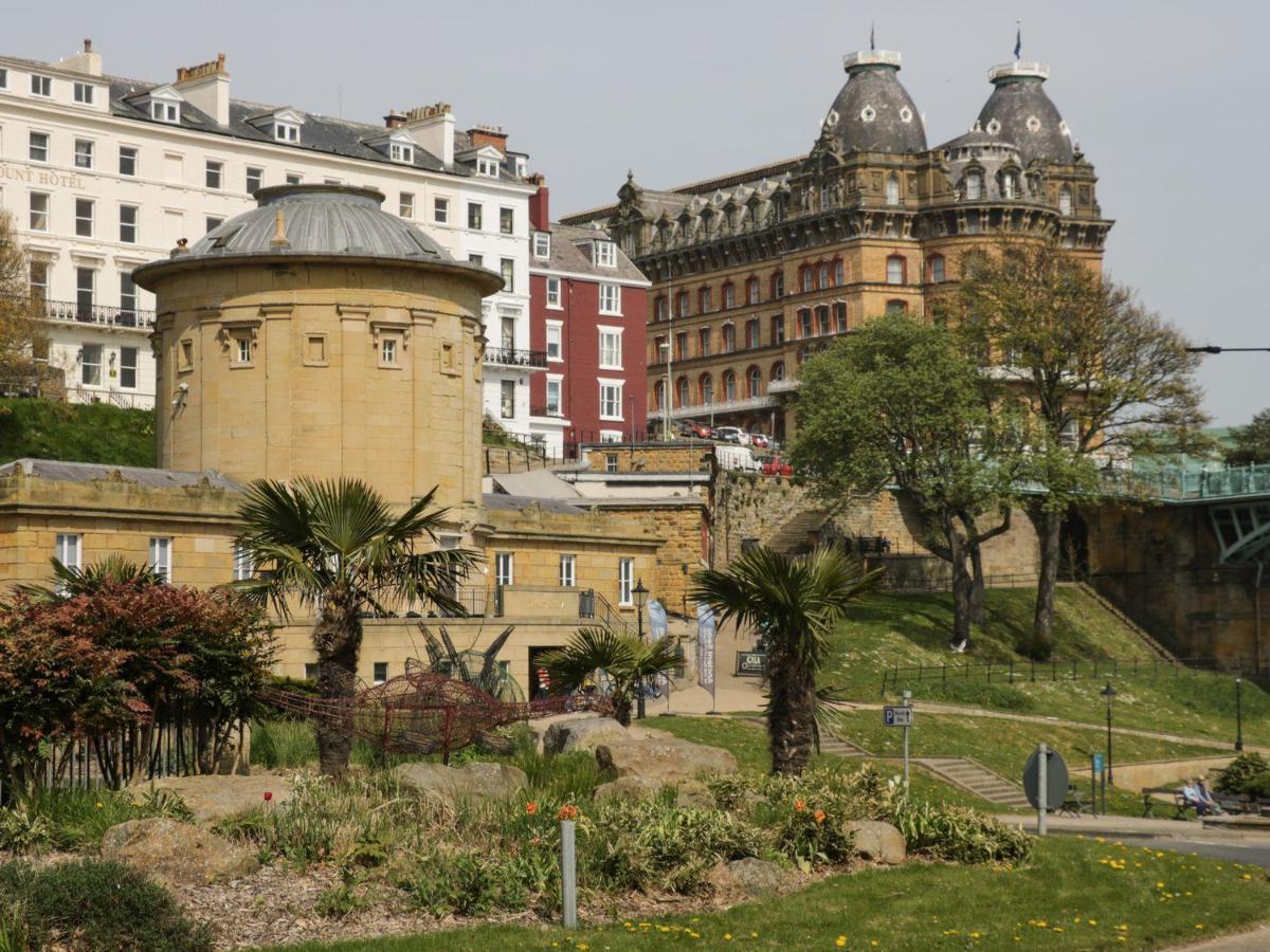 Sail Lodge Scarborough Exteriör bild